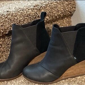 Toms Black and Brown Ankle Booties